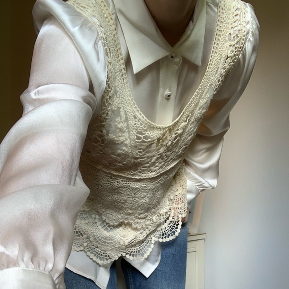 Dynamite Crochet Lace Tank *Free with Purchase* - Picture 4 of 7